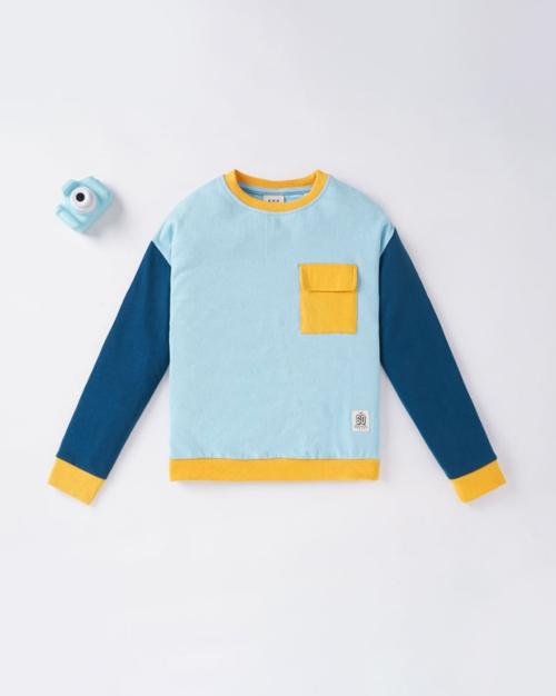 Crew-Neck Sweatshirt with Flap Pocket