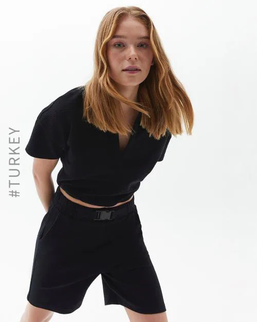 Cropped V-neck Sweatshirt