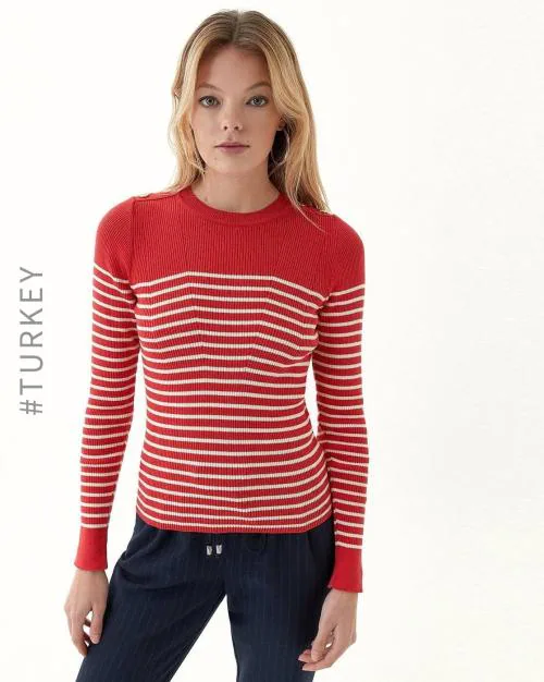 Striped Round-Neck Pullover