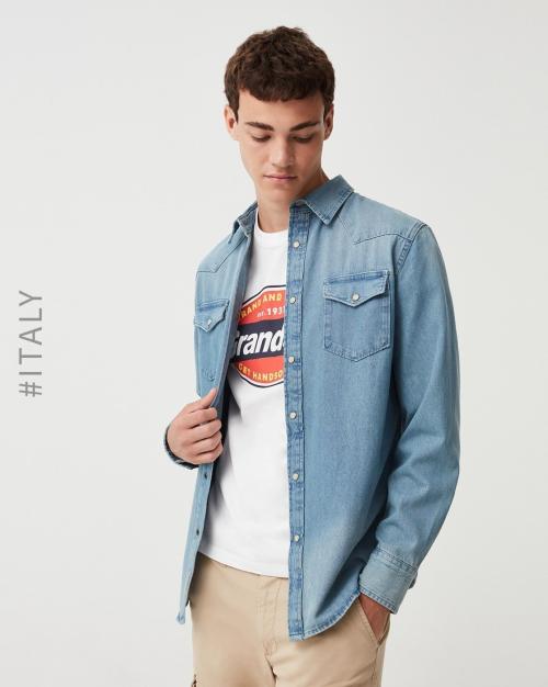 Lightly Washed Shirt with Flap Pockets