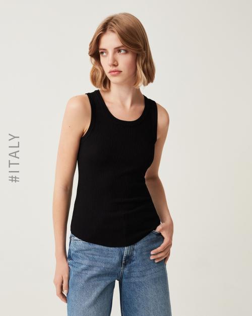 Knitted Crew-Neck Vest