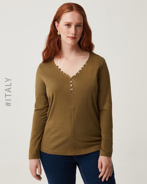 V-Neck Slim Fit T-Shirt