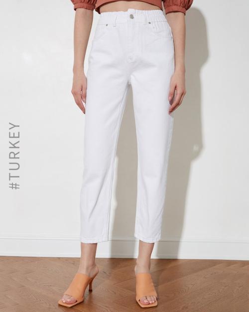 Buy Straight Fit Cotton Jeans Online at Best Prices in India JioMart.