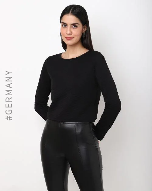 Quilted Round-Neck Fitted Top