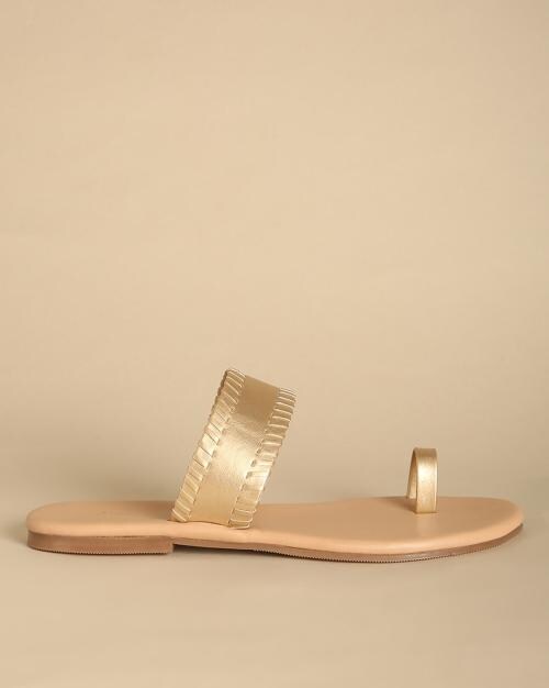 Toe-Ring Flat Sandals