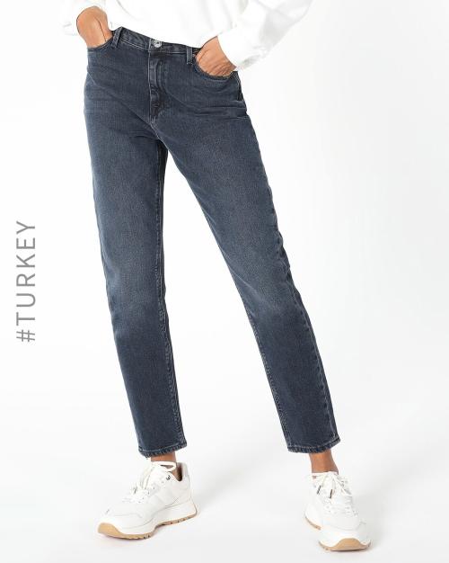 Lightly Washed Relaxed Fit Denim Jeans