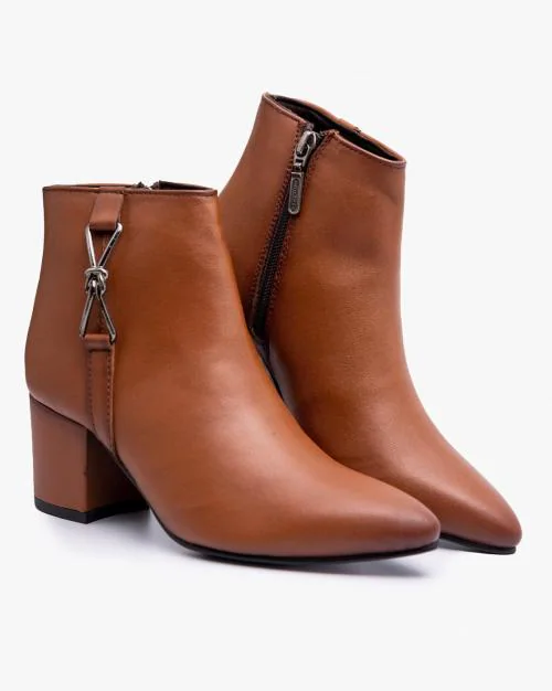 Ankle-Length Boots with Zip Closure