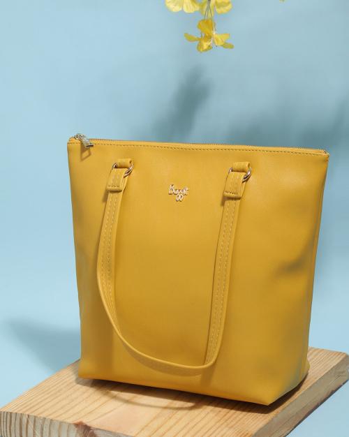 Buy Tote Bag with Zip Closure Online at Best Prices in India JioMart.