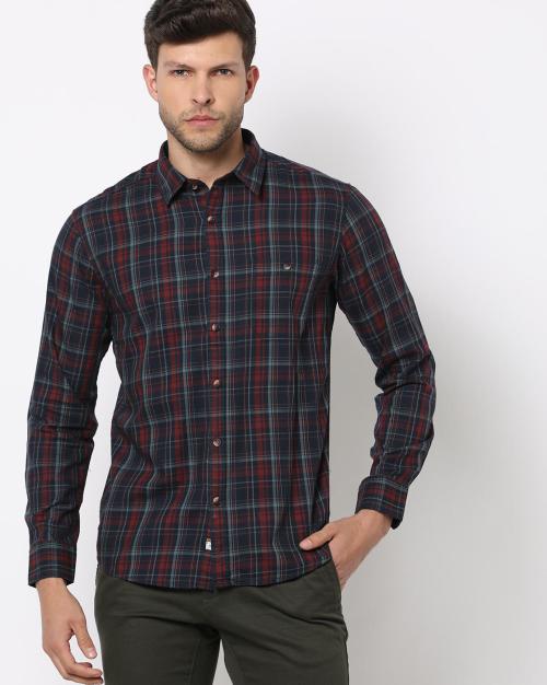 Men Checked Slim Fit Shirt
