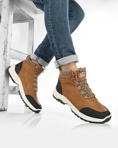 Mid-Top Lace-Up Outdoor Shoes