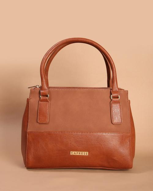 Shoulder bag with Metal Logo