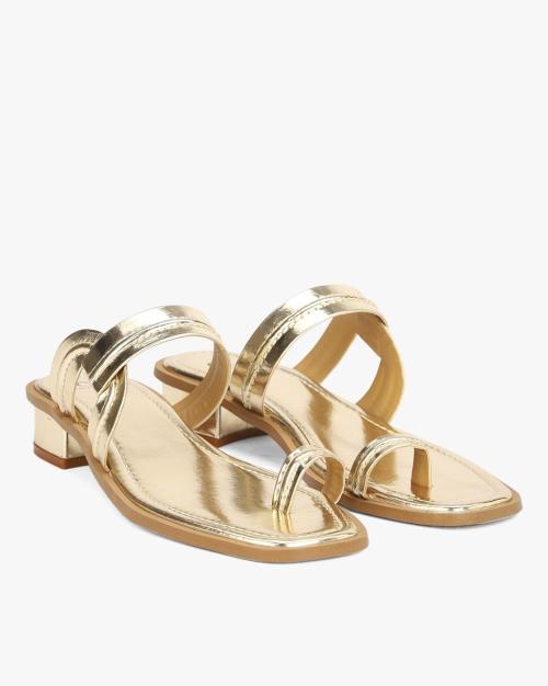 Toe-Ring Block Heeled Sandals