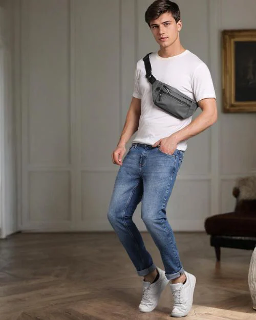 Men Heavy-Wash Low-Rise Skinny Fit Jeans