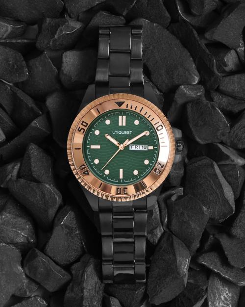 Buy Silver Dial Analogue Fashion Watch with Day Date Function And Steel