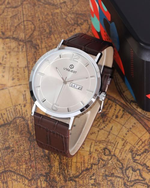 Buy White Dial Analogue Fashion Watch with Day Date Function For Men