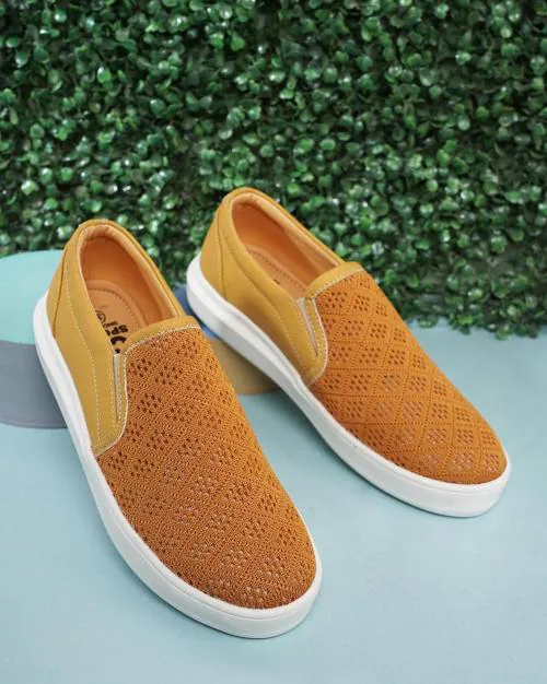 Knitted Slip-On Shoes