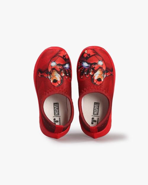 Boys Avengers Print Slip-On Shoes