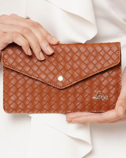 Women Bi-Fold Wallet