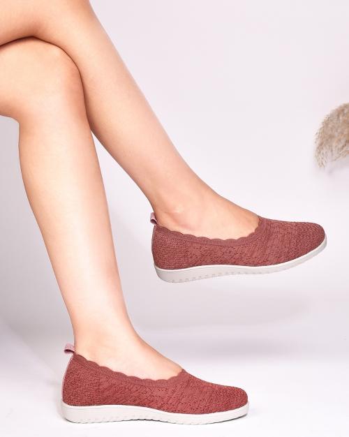 Women Slip-On Flat Shoes