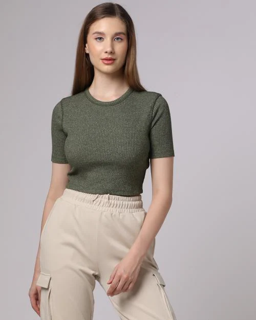 Women Ribbed Regular Fit Crew-Neck Crop Top