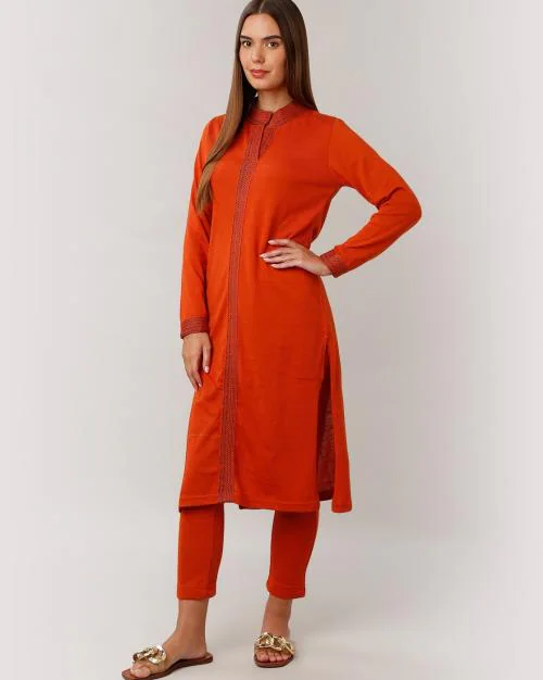 Women Ribbed Straight Sweater Kurta with Pants