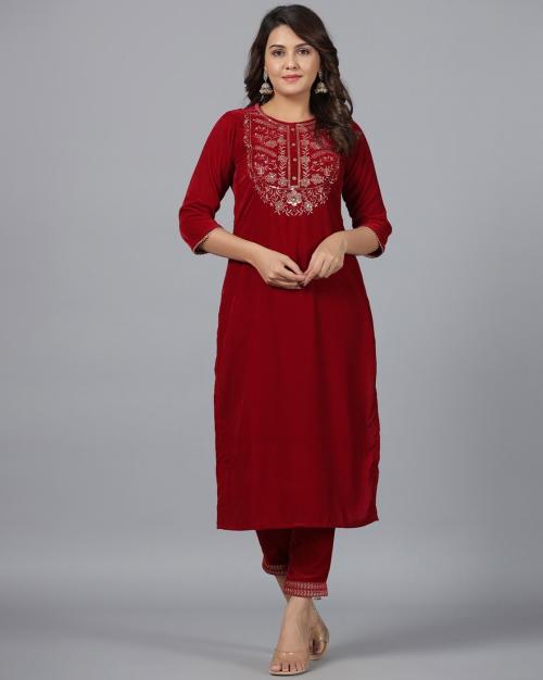 Women Velvet Straight Kurta Set with Insert Pockets