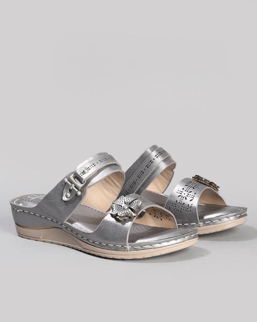 Women Embellished Open-Toe Wedges