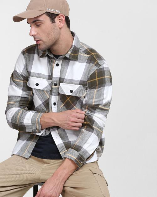 Men Checked Regular Fit Shackets with Flap Pockets