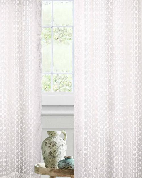 Set of 2 Geometric Print Window Curtains