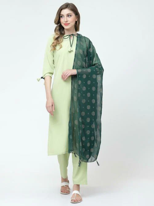 LABELKHUSHI Exclusive New Style Crepe Pista Color Round V Neck Kurta Pant with Dupatta