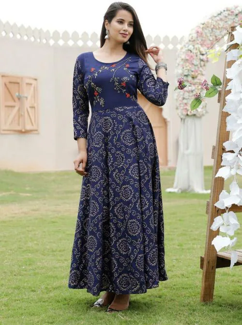 AO SERVICES Women Rayon Floral Kurta