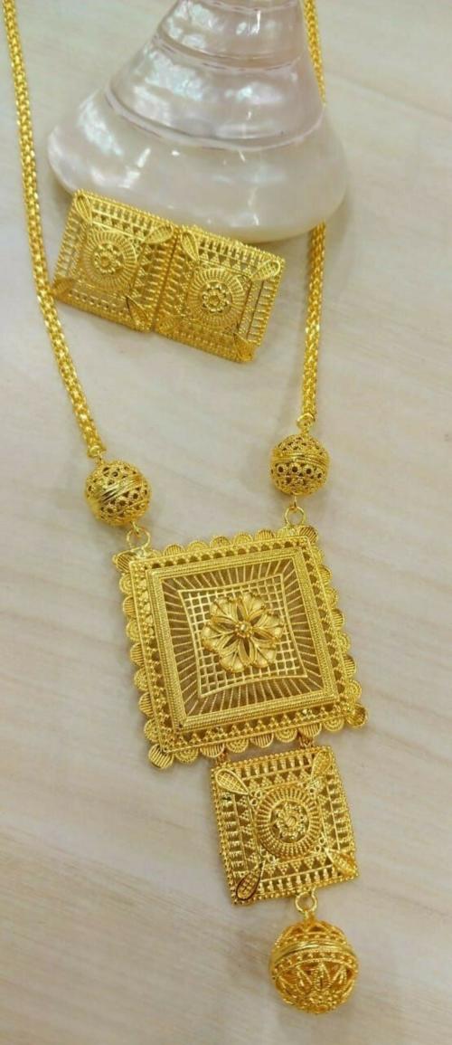 Buy Purabi Brass Goldplated Gold Jewellery Set (Pack of 1) Online at