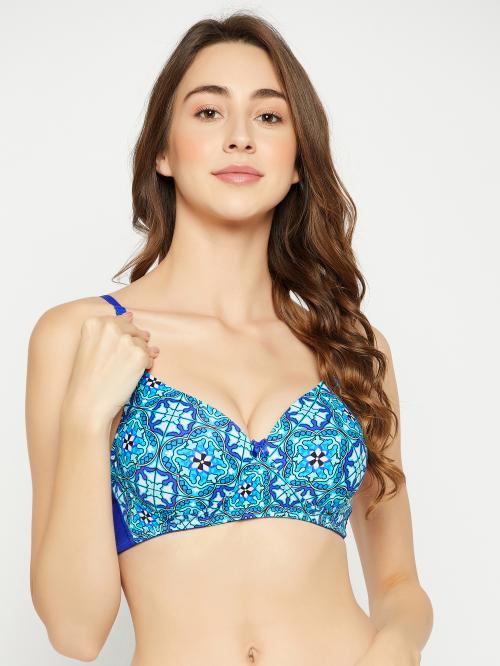 Clovia Padded Non-Wired Printed Full Cup Multiway T-shirt Bra in Sky Blue