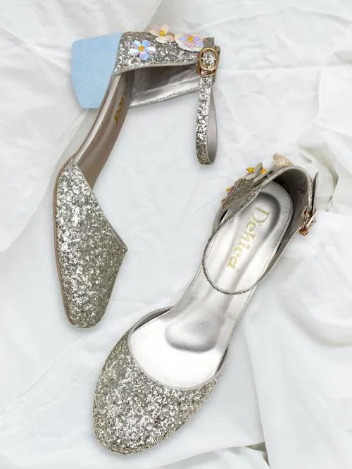 Dchica Aqua Silver Glitter Embellished Fashionable Block Heel Sandals For Kids