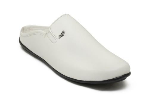 KNOOS White Casual Shoes for Men