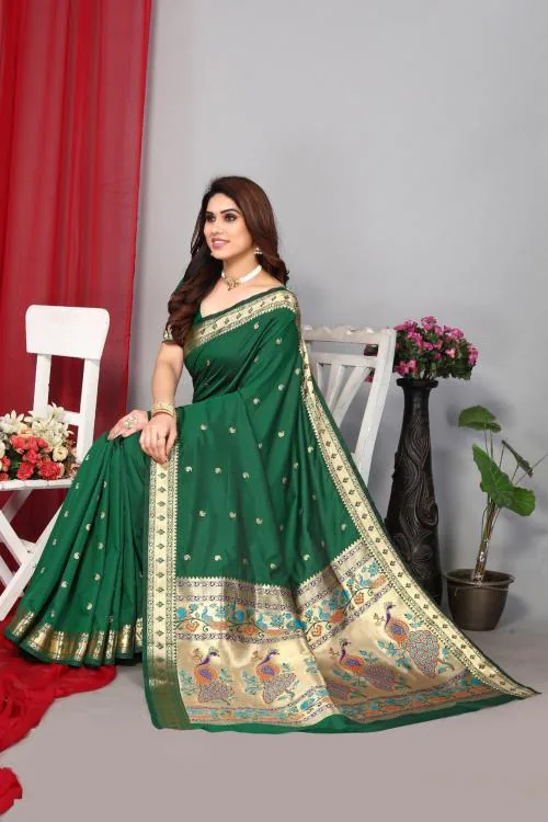 MANGROLIYA IMPEX Women Green Woven, Embellished Pure Silk, Jacquard Paithani Saree