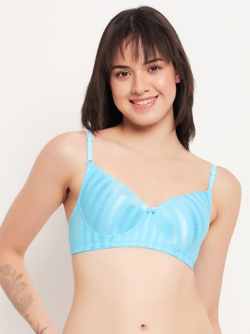 Clovia Padded Non-Wired Full Cup Multiway T-shirt Bra in Sky Blue