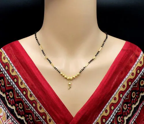 Soni Jewellery GOLD PLATED TRADITIONAL FOR WOMEN Alloy Mangalsutra