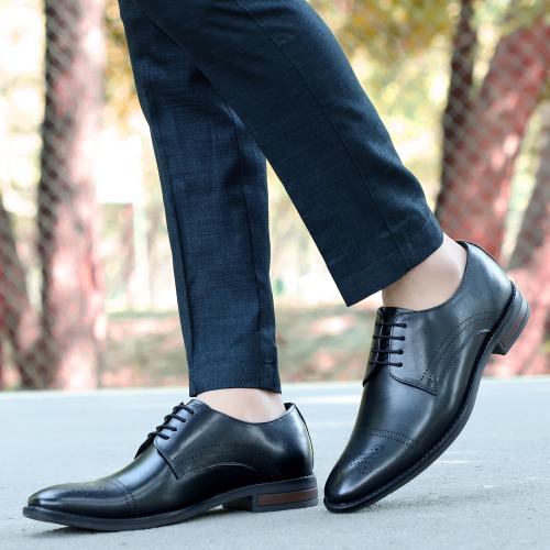 Varito Men's 100% Genuine Leather Derby Formal Shoes (Black)