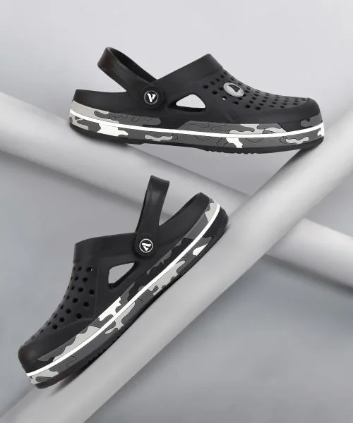 Aqualite Mens Black Clogs