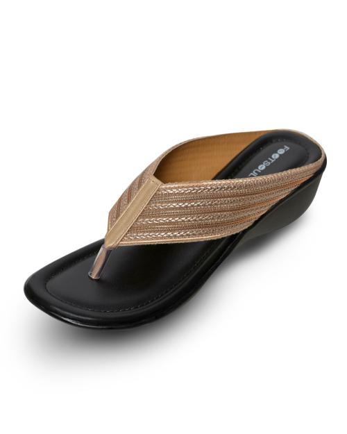 Footsoul Women's Xenita Wedges (Cheeku)