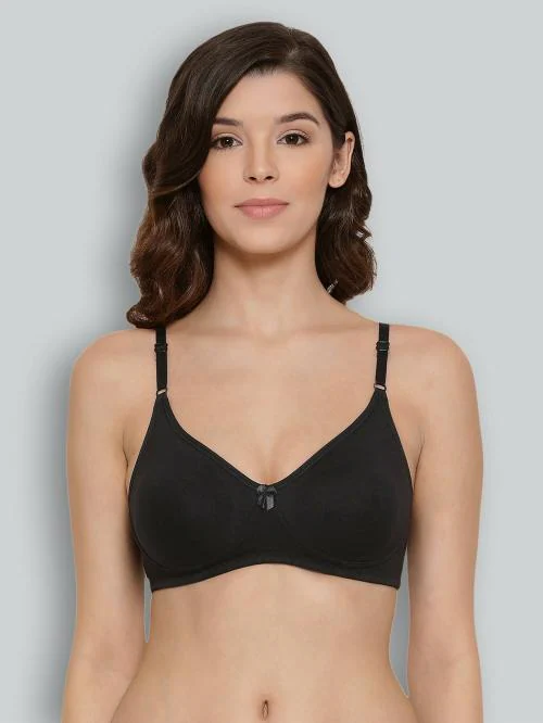 https://www.jiomart.com/images/product/500x630/rv5xjo2egu/lyra-women-s-cotton-non-padded-black-bra-product-images-rv5xjo2egu-0-202307061409.jpg