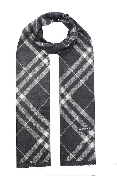 Leonardi Men Grey and Black Viscose Bow Tie