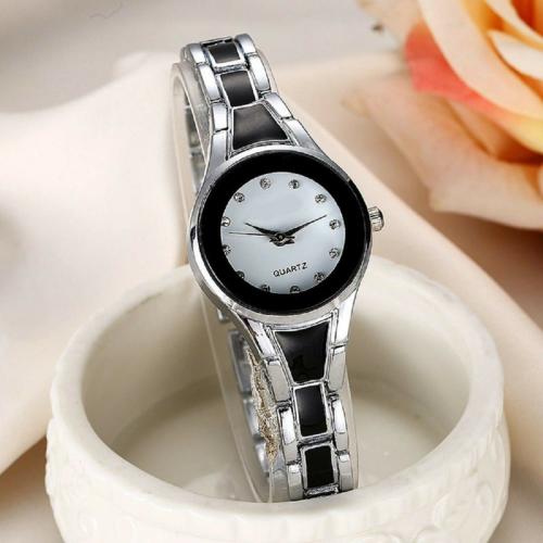 Bolun Analog White Dial Silver Strap Watch For Women