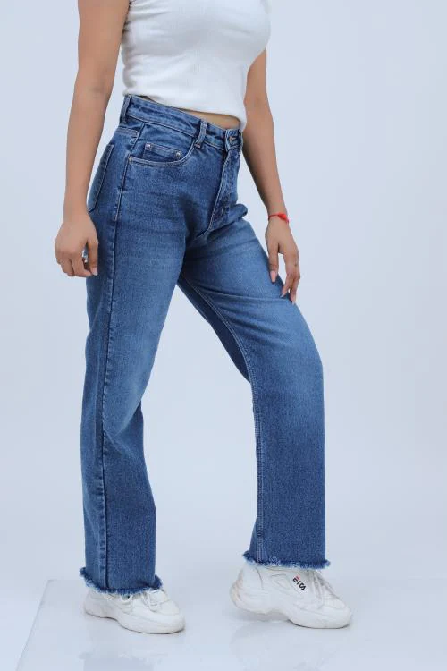 Women High Rise Straight Fit Parallel Jeans