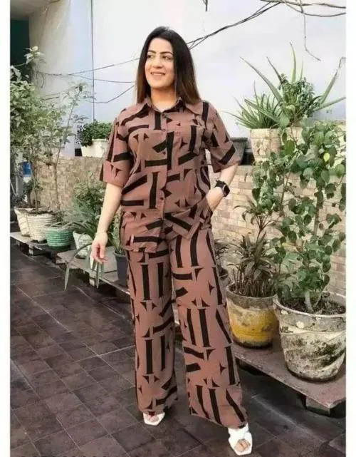 DOBREVA Women's Multi Color Floral Printed Lycra Stitched Co-Ord Set | Relaxed Fit for Women | Two Piece Set Top & Plazo for Women