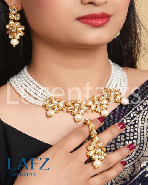 Buy LUCNTARTS JEWELLERY CRYSTAL CHOKER NECKLACE JEWELLERY SET WITH
