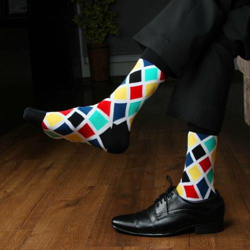 Bonjour Men's Kicks on Fleek Diamond Pattern Socks