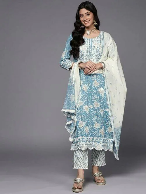 KSUT Women Blue Embroidered Kurta Set