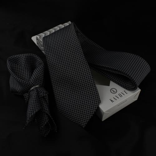 Kavove Elegant Black Checkered Gift Box For Men